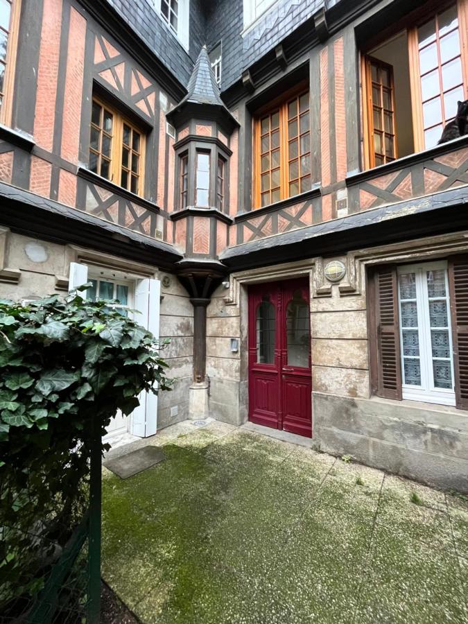 Le Pons Episcopi Apartment Pont-l'Eveque  Bagian luar foto